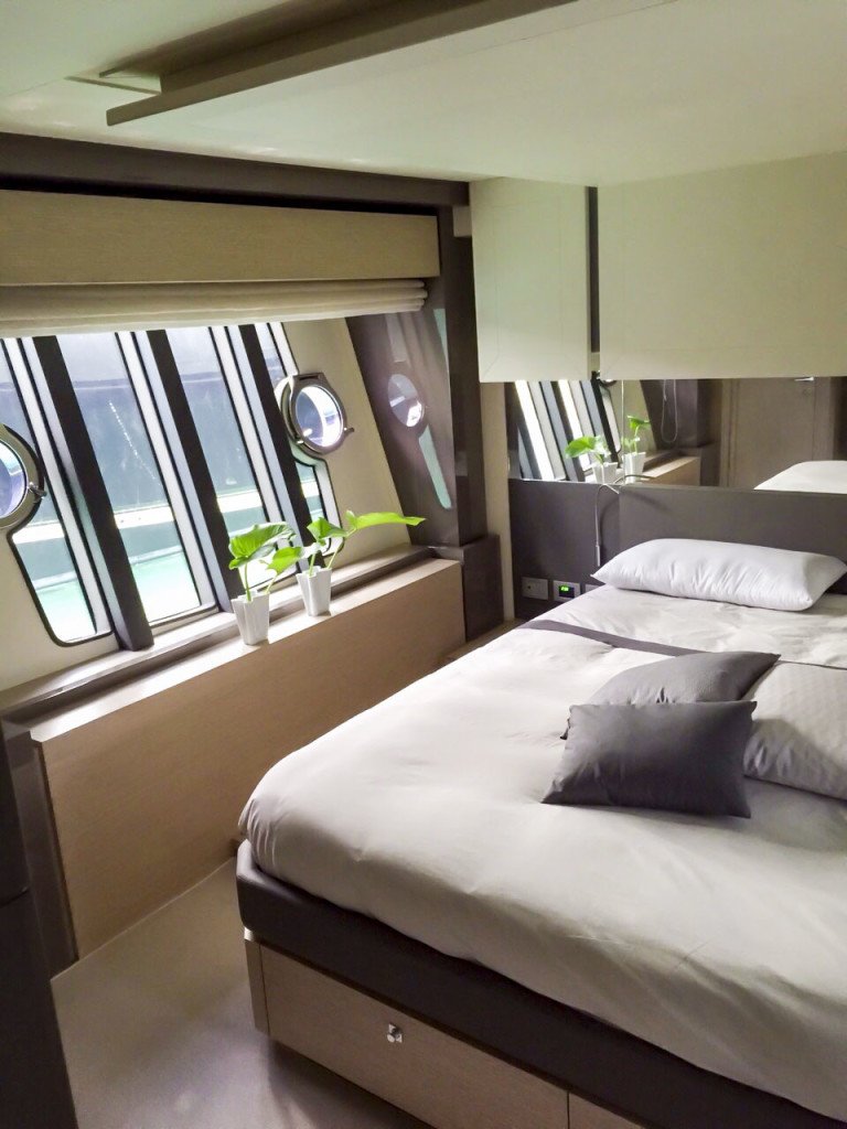 INTERNO ARREDAMENTO IN STILE MODERNO