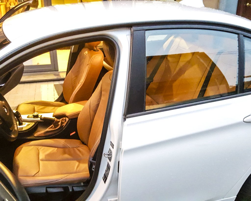 RIVESTIMENTO PERSONALIZZATO MARRONE SEDILI AUTO