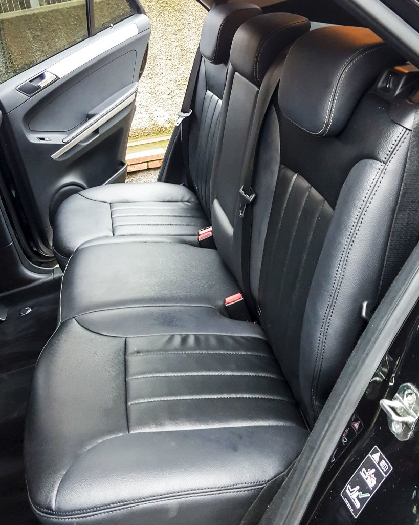 RIVESTIMENTO SEDILI AUTO PERSONALIZZATO