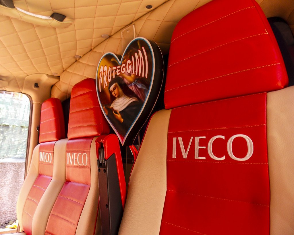 TAPPEZZERIA CAMION IVECO