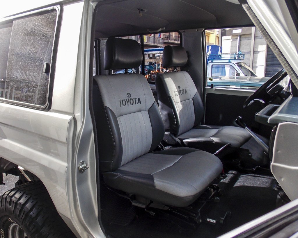 TAPPEZZERIA JEEP TOYOTA