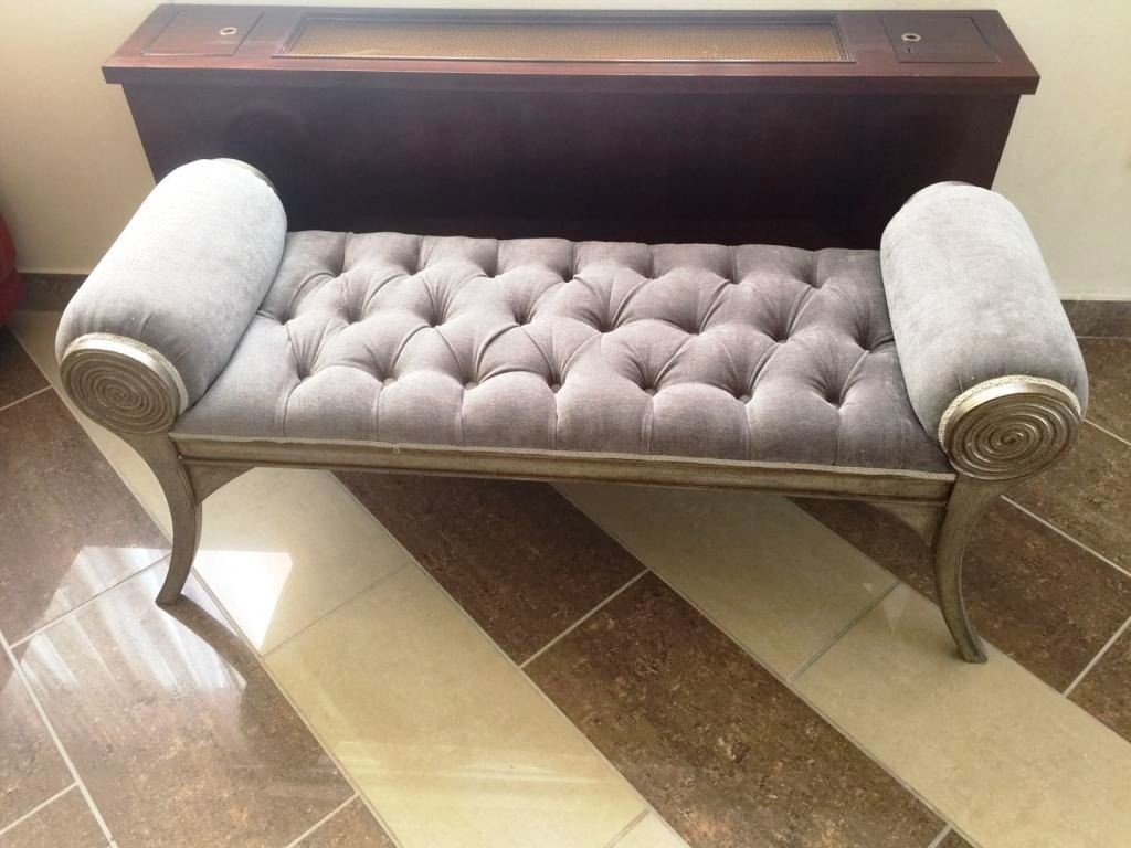 Restauro divanetto da salotto in stile classico
