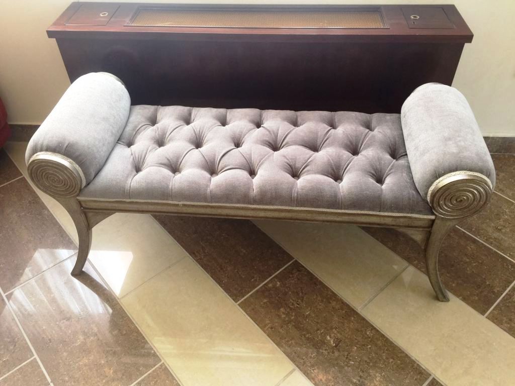 Restauro divanetto da salotto in stile classico
