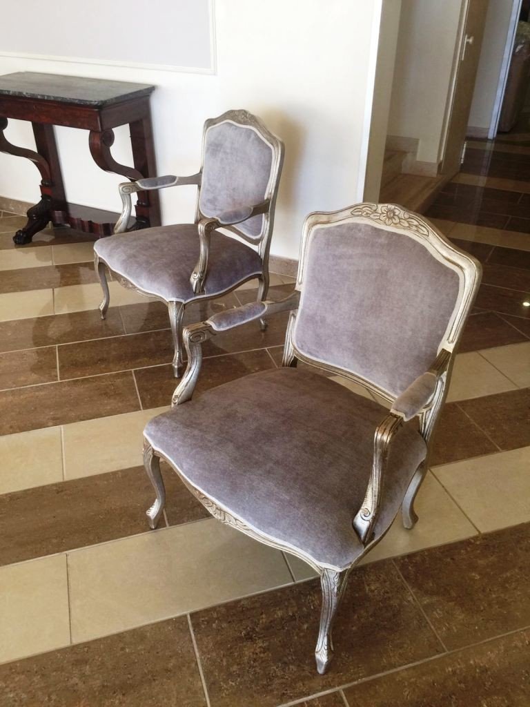 Restauro poltroncine in stile classico