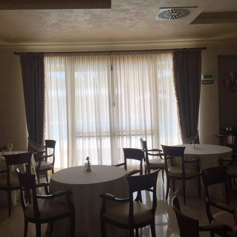 Tenda elegante da arredamento