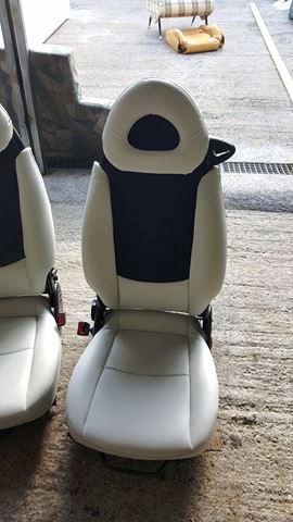Nuovo rivestimento per sedili auto