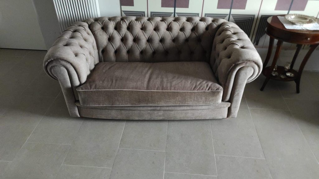 Rivestimento divano tre piazze